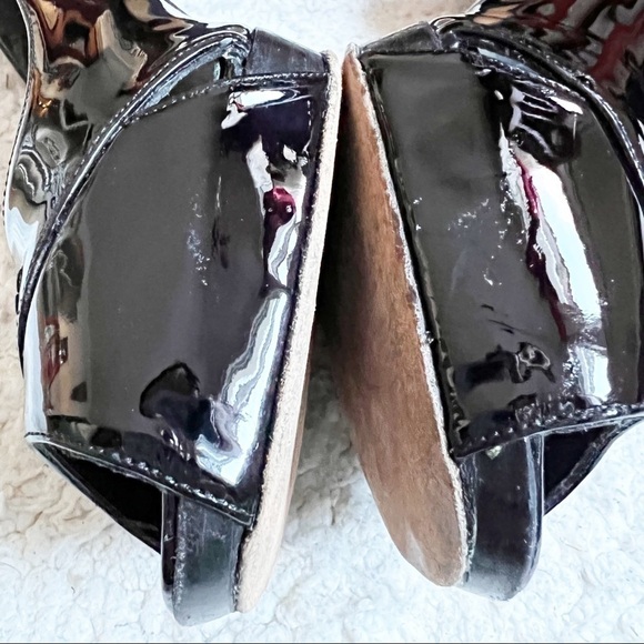 STUART WEITZMAN: Classic Patent Leather Black Platform Peep Toe 3.5 inch Heels - Picture 8 of 10